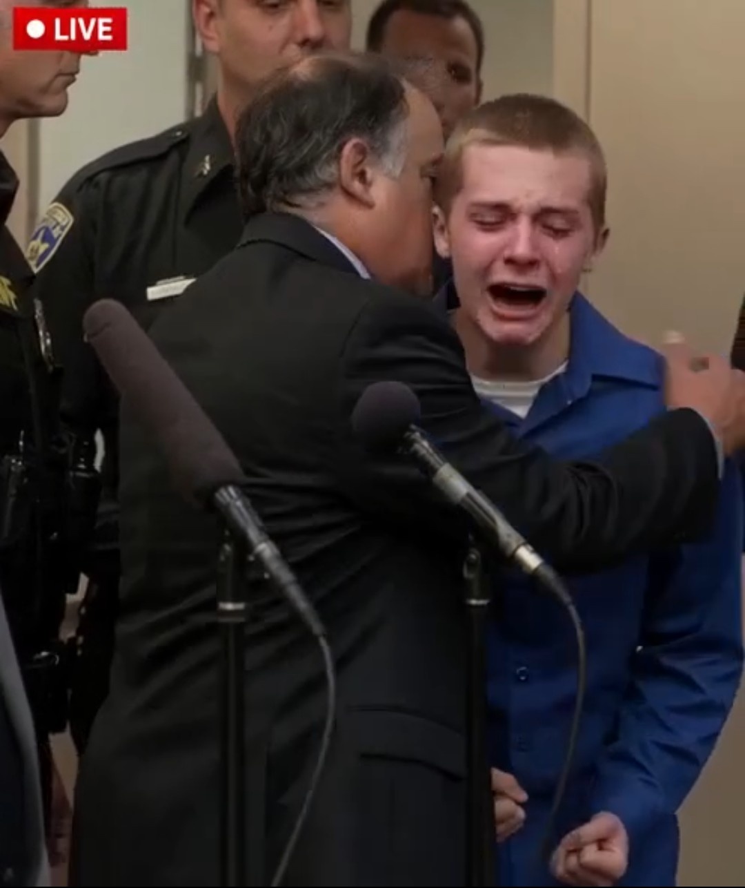 😢Teen Sentenced to 452 Years in Prison After He Ra…See moreeee